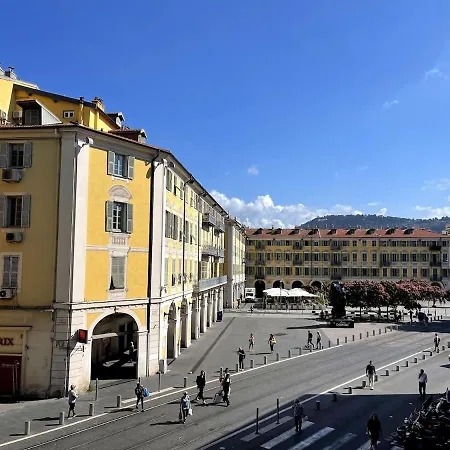 Joli Place Garibaldi, Vieux-nice, Port * Nice